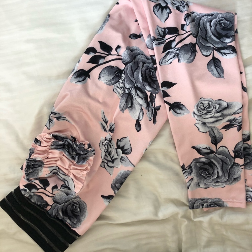 THREE PAIRS OF WORKOUT LEGGINGS!!